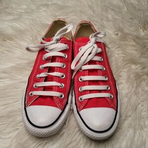 Red Converse